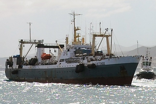 Траулер "Дальний Восток" потерпел крушение в Охотском море