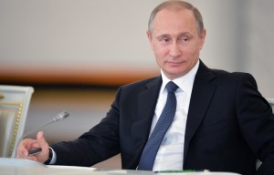 Владимир Путин на заседании советов по межнациональным отношениями и по русскому языку