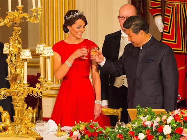 Кейт Миддлтон посетила банкет в честь председателя КНР.