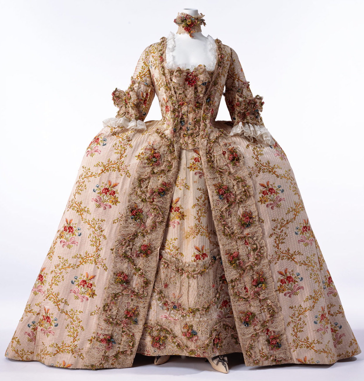 Платья 17 века Франция стиль Барокко